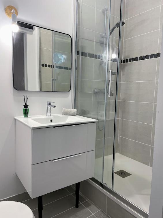 Appartement Le Cosy - T2 Avec Petite Cour Dans Centre Historique De Nérac Extérieur photo